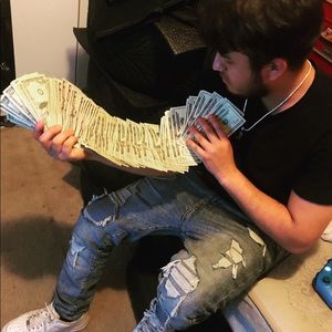 Meet your Posher, Joan